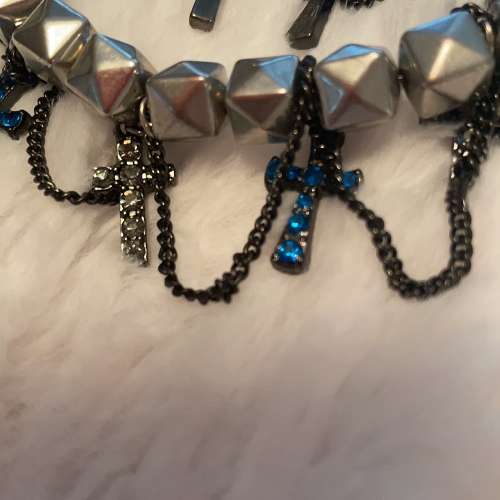 Guess cross bracelet - Picture 4 of 5